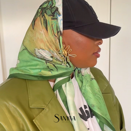 Carré  de soie MONACO